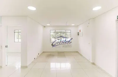 Casa comercial de156 m² com 9 salas 5 banheiros  3 vagas  1 copa