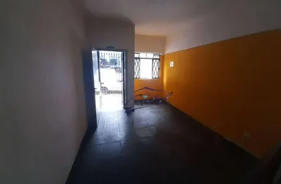 Casa comercial com 6 salas para alugar na Rua Gomes Freire, 409, Alto da Lapa, São Paulo