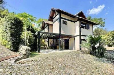 Casa com 3 quartos (1 suíte) à venda, 183 m² por r$ 1.280.000 - fazendinha - granja viana - sp