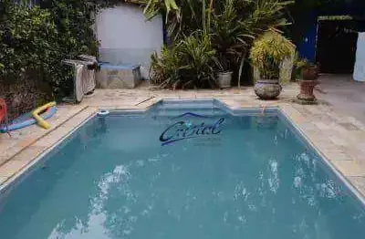 Casa com 3 quartos (1 suíte) à venda, 252 m² - vila loty - itanhaém/sp