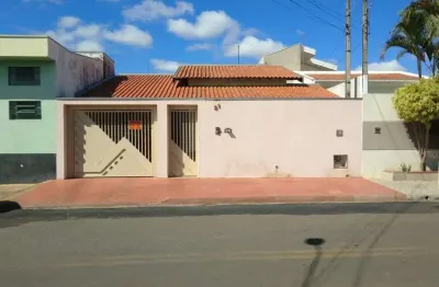 Casa para venda em mogi guaçu, parque dos eucaliptos i, 3 dormitórios, 1 banheiro, 2 vagas