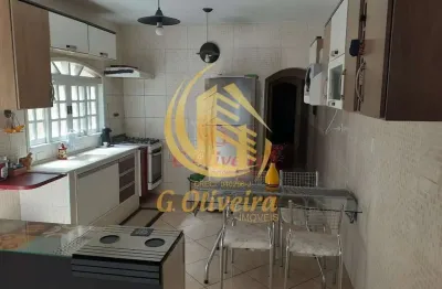 Imperdível oportunidade: casa à venda em jundiaí-sp, vila santana ii, com 3 quartos, 1 suíte, 1 sala, 3 banheiros, 2 vagas de garagem e 170m².