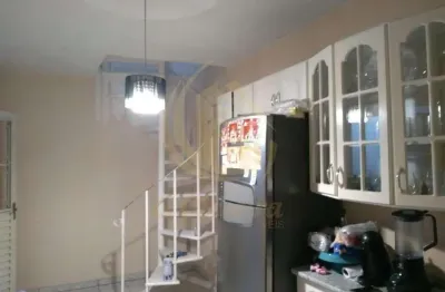 Imperdível oportunidade: casa à venda em jundiaí-sp, no condomínio vila de jundiaí / gramadão, com 3 quartos, 1 suíte, 1 sala, 2 banheiros, 2 vagas de garagem e 100m² de área.