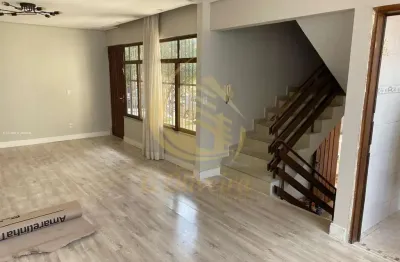 Imóvel para locação em jundiaí-sp, vila bela i: casa com 3 quartos, 1 suíte, 3 banheiros, 4 vagas e 220m² de área.