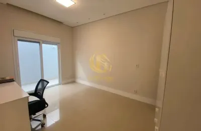 Casa em condomínio de alto padrão em jundiaí-sp: 3 quartos, 3 suítes, 3 salas, 5 banheiros, 4 vagas, 215m².