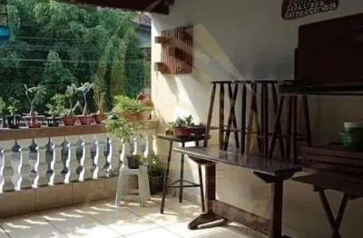 Casa à venda em várzea paulista-sp, jardim paulista: 3 quartos, 2 banheiros, 2 vagas de garagem, 220m². venha conferir!