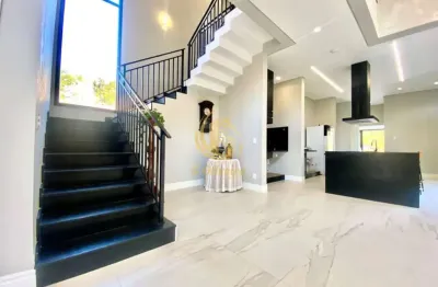 Casa Condominio Brisas de Jundiaí - Altíssimo Padrão com 3 quartos, 3 suítes, 5 banheiros e 380m² de área. Venha conhecer!