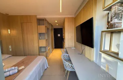 Flat novo no estilo porteira fechada, a apenas 50 metros da praia no jardim oceania.
