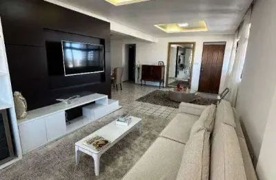 Apartamento em manaíra bastante espaçoso ,  245m2!s
