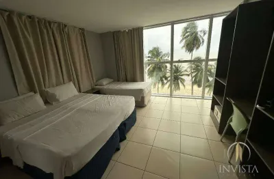 Atenção investidores!   flat beira mar em cabo branco, mobiliado com 22m² muito bem distribuído e ventilado, posição nascente, vista completa mar!