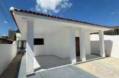 Casa com 3 dormitórios à venda, 270 m² por R$ 890.000 - Bairro dos Estados- João Pessoa/PB