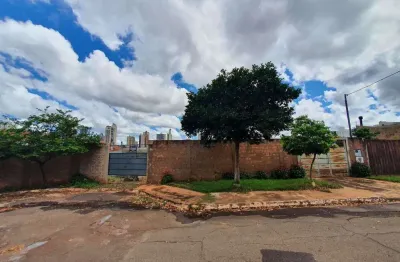 Terreno à venda na Rua Oceano Ártico, 38, Chácara Cachoeira, Campo Grande