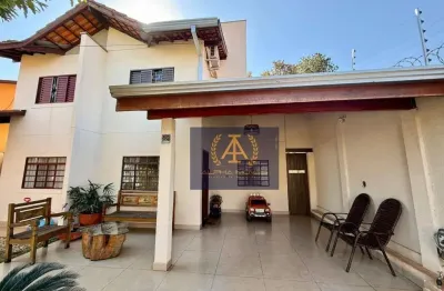 Casa em condomínio fechado com 3 quartos à venda na Rua Caldas Aulete, 635, Parque Residencial Rita Vieira, Campo Grande