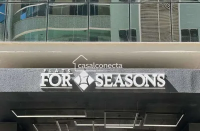 Flat à venda, no FLATS FOR SEASONS, Meia Praia, com 1 quarto, 40,12m²