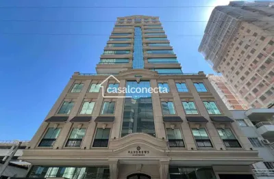 Quadra mar à venda, no residencial st. andrews,  em itapema, meia praia, com 4 quartos, 305m²