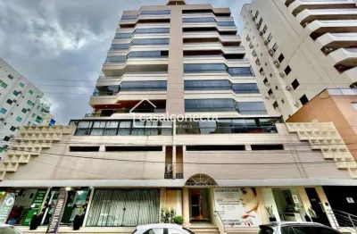 Apartamento à venda, no RESIDENCIAL DOMINIQUE em Itapema, Meia Praia, com 3 quartos, 101m²