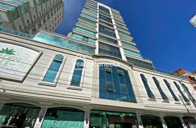 Apartamento à venda, no Garden Ville Residence em Itapema, Meia Praia, com 3 quartos, 126,00m²