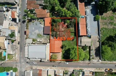 Terreno com mais de 1.600 m² a poucos metros da av. fernando correa