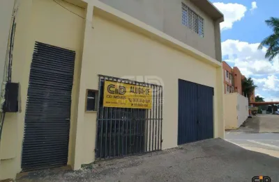 Salão comercial com aproximadamente 100 m² na av. miguel sutil