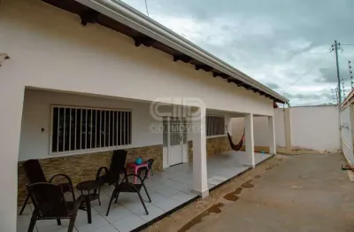 Casa com 3 quartos à venda no São José, Cuiabá 