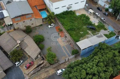 Terreno à venda na Rua A, Porto, Cuiabá