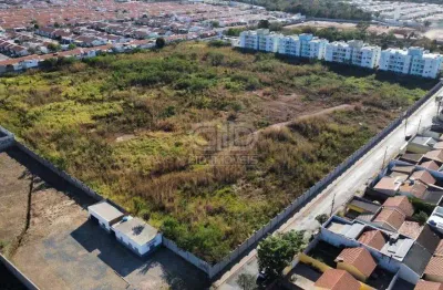 Terreno à venda no Jardim Imperial, Cuiabá 