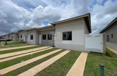 Casa em condomínio fechado com 3 quartos para alugar na Avenida Universitária, Petrópolis, Várzea Grande