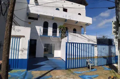 Prédio comercial com 2 pavimentos próximo ao shopping estação