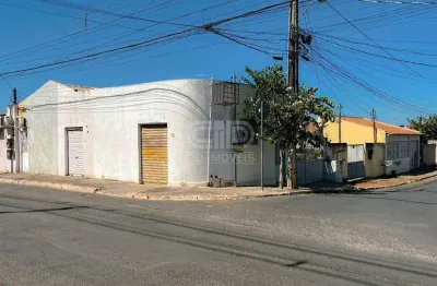 Casa comercial à venda na Rua Setenta e Sete, Morada da Serra, Cuiabá