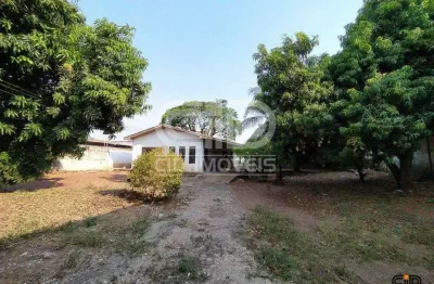 Casa com 3 quantos e amplo quintal próximo ao aeroporto de cuiabá