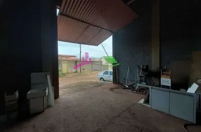 Galpão à venda, de 360m²,  no setor universitário, em caldas novas(go)