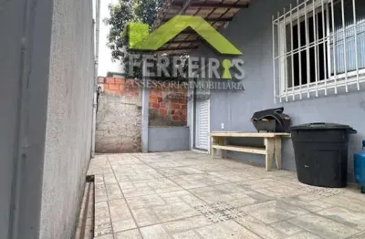 Taquara (duque de caxias) casa 3 quartos com garagem.