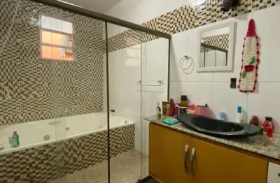 Casa com 3 quartos à venda na Rua C, Vila Santa Cruz, Duque de Caxias