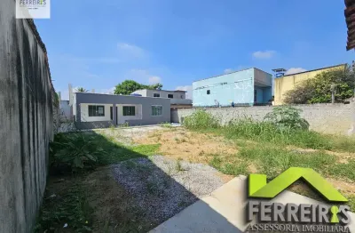 Casa ampla em chácara arcampo com quintal e 2 quartos.