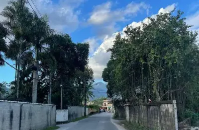 Terreno à venda na Estrada do Aviário, Xerém, Duque de Caxias