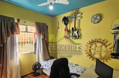 Casa com 3 quartos à venda na Rua Pouso Alegre, Jardim Rotsen, Duque de Caxias