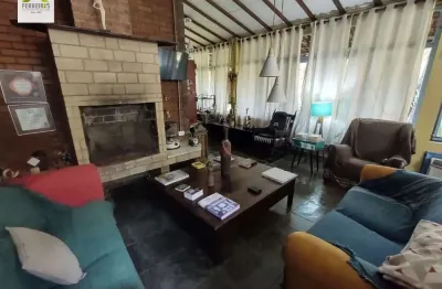 Chácara / sítio com 2 quartos à venda na Rua Cachoeira, Santo Antônio, Duque de Caxias