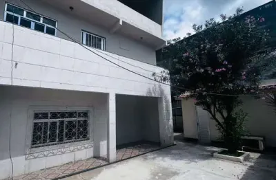 Casa com 5 quartos à venda na Rua Rio Grande do Norte, Vila Santa Cruz, Duque de Caxias