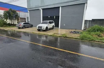 Galpão 420m² – Chácaras Arcampo - Duque de Caxias/RJ | Estrutura Completa | Pé direito 8m