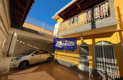 Casa com 3 quartos à venda na Rua Ubiratã, Jardim Santa Mena, Guarulhos