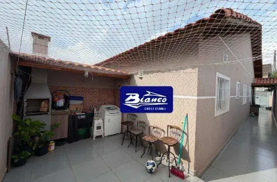 Casa com 2 quartos à venda na Rua Praia Grande, 177, Jardim Santa Clara, Guarulhos