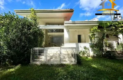 Casa a venda e locação no condomínio jardim amanda (fazendinha) - batelli imóveis