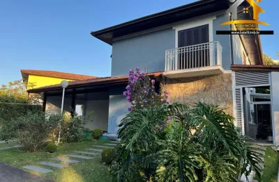 Casa com 3 quartos à venda na Rua Diogo Álvares, 1074, Granja Viana, Cotia