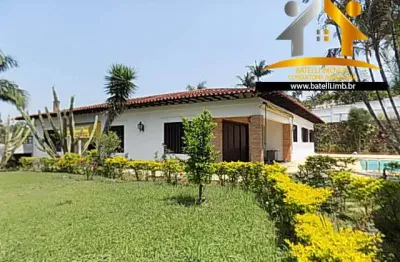 Casa térrea à venda e locação no condomínio jardim colibri na granja viana - batelli imóveis