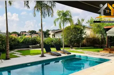 Casa à venda no condomínio São Paulo II na Granja Viana - Batelli Imóveis