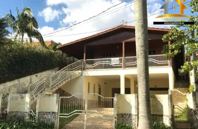 Casa à venda no condomínio Horizontal Park na Granja Viana - Batelli Imóveis