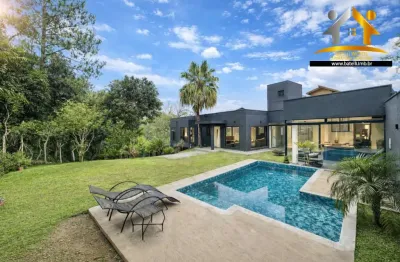 Casa à venda no condomínio Parque das Artes na Granja Viana - Batelli Imóveis