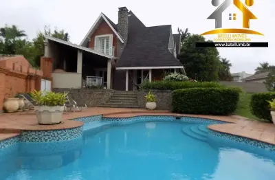 Casa à venda no condomínio São Paulo II na Granja Viana - Batelli Imóveis