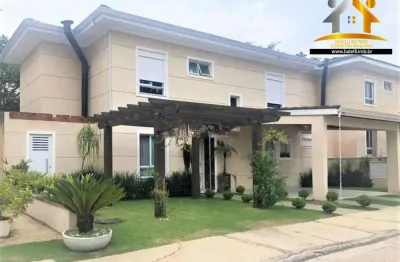 Casa à venda no condomínio Miranta do Jd da Glória na Granja Viana - Batelli Imóveis