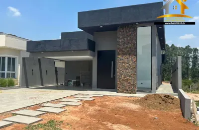 Casa NOVA e TÉRREA à venda no condomínio Reserva Santa Paula - Batelli Imóveis